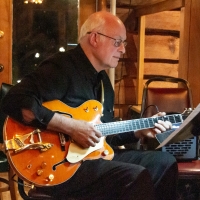 Dick Hinson, guitar